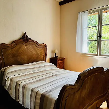 Maison Basque A Espelette, 3 Chambres, 5+2 Pers, Animaux Admis, Internet (Adults Only) Espelette